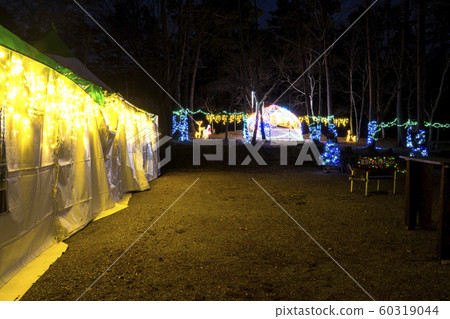 長野縣Su訪郡原村新村信州冬夜的溫暖星空照亮2019 長野縣Su訪郡原村新村信州冬夜的溫暖星空照亮2019 60319044