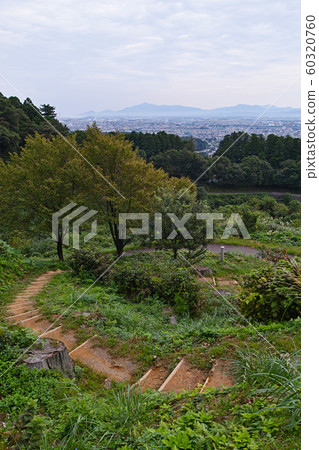 新潟/春日山城遺址中間景色(春日山城遺址) 新潟/春日山城遺址中間景色(春日山城遺址) 60320760