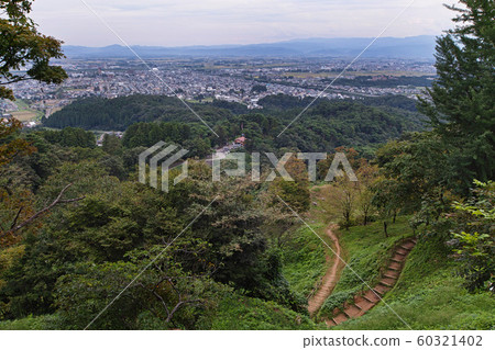 Niigata / Kasugayama Castle Ruins View from the middle (Kasugayama Castle Ruins) Niigata / Kasugayama Castle Ruins View from the middle (Kasugayama Castle Ruins) 60321402