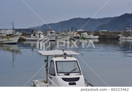 漁港 60323462