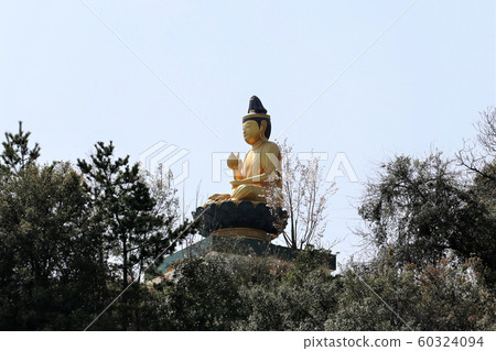Wakaura Golden Giant Buddha 60324094