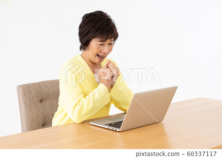 Senior female laptop Senior female laptop 60337117