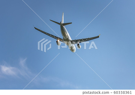 客機起飛 客機起飛 60338361