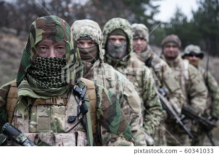 Army elite forces tactical soldiers group portrait 60341033