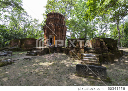 泰國高棉遺址Prasat Khaonoi 泰國高棉遺址Prasat Khaonoi 60341356