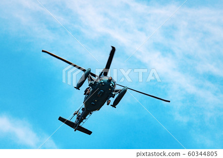 空中自衛隊救援直升機飛行 60344805