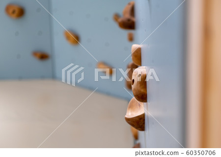Bouldering wall bouldering wall wooden hold climbing gym 60350706