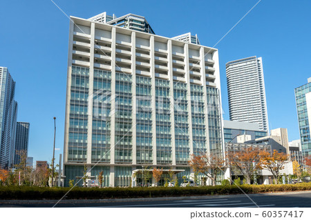 Tokyo Metropolitan Police Department Tsukishima Police Station 60357417