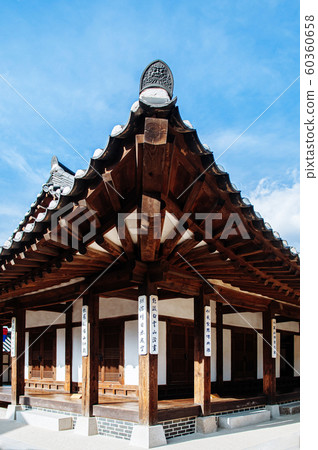 Traditional Hanok style Korean House. Wooden Korean house roof structure Traditional Hanok style Korean House. Wooden Korean house roof structure 60360658