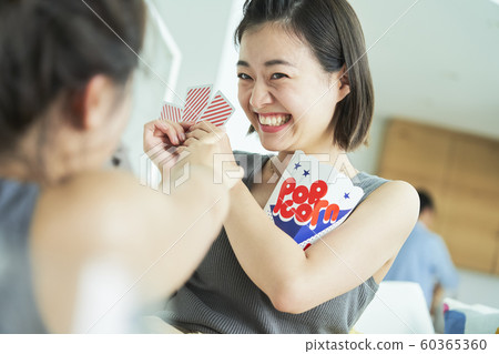 女性生活方式 60365360