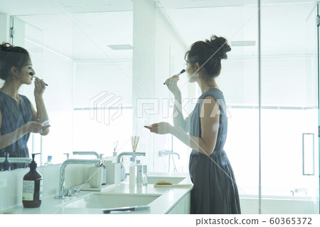 女性生活方式 女性生活方式 60365372