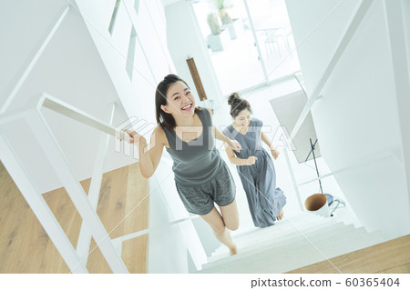 女性生活方式 60365404