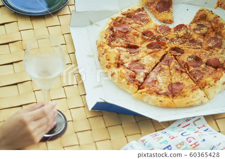 餐披薩 60365428