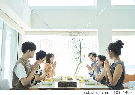 男女伴侶生活方式 60365499