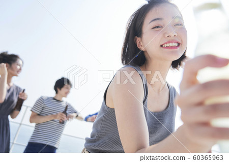 女伴酒 60365963