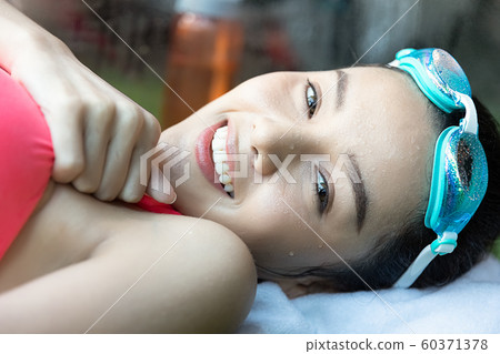 Female sports swimming 60371378