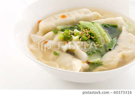 Soup dumplings 60373316
