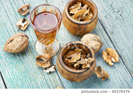 Natural tincture of nuts 60376476