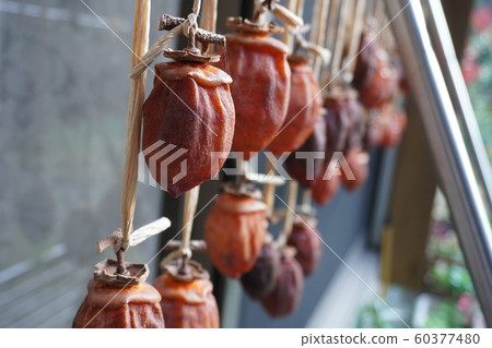 Dried persimmon Dried persimmon 60377480