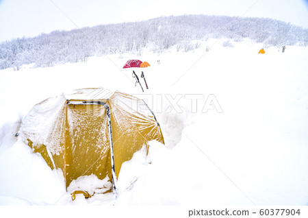 Snowy gangwon do winter landscape Snowy gangwon do winter landscape 60377904