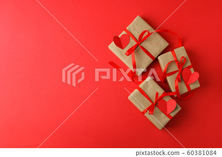 Congratulation card with Gift or present 60381084