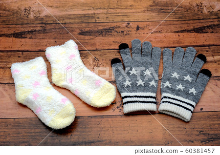 手套和襪子 60381457