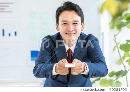 Low-back businessman Business card exchange Chest height Low-back businessman Business card exchange Chest height 60381703