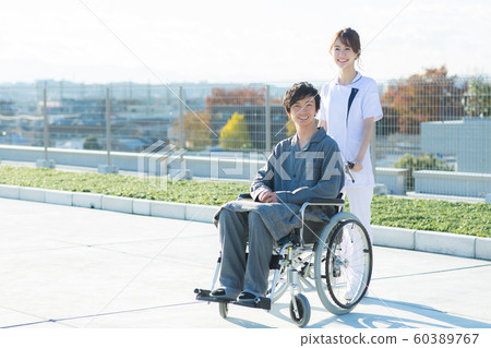 病人和護士 病人和護士 60389767