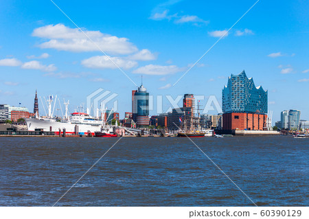 Hamburg city centre view, Germany 60390129