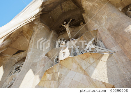 Sagrada Familia wall statue 60390908