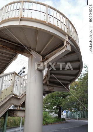 人行橋螺旋樓梯 60394098