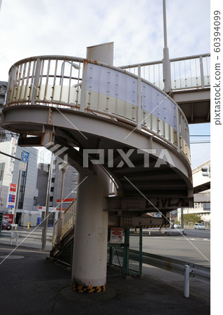 人行橋螺旋樓梯 60394099