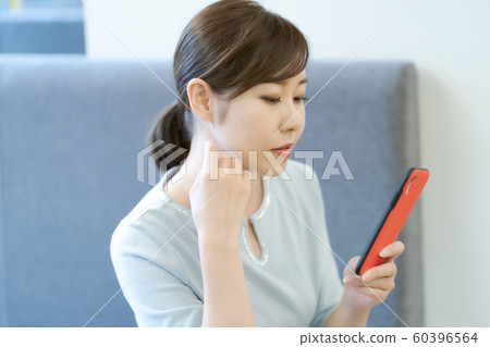 Smartphone 30s Female 60396564