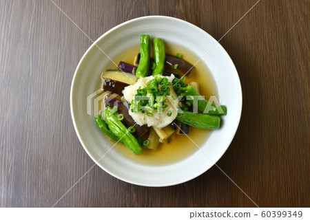 炸茄子 60399349