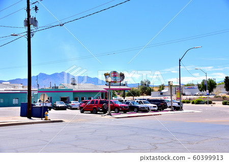 Kingman landscape Kingman landscape 60399913