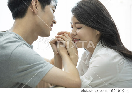 新婚夫婦面對 60401044