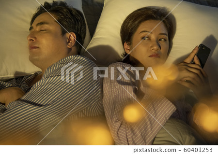 Couple bedroom mobile phone Couple bedroom mobile phone 60401253