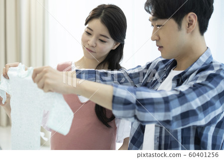 Pregnant couple clothes Pregnant couple clothes 60401256