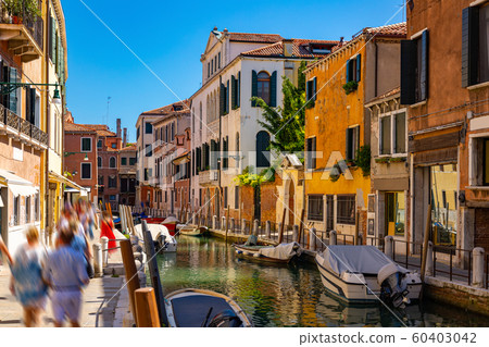 Bright colorful houses on Venetian lagoon, Venice 60403042