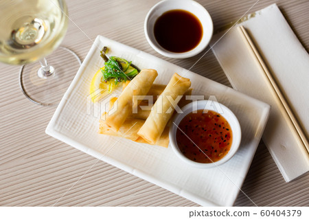japanise harumaki with vegetables in the restaurant japanise harumaki with vegetables in the restaurant 60404379