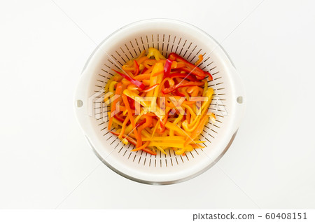 Shreds of color peppers Shreds of color peppers 60408151