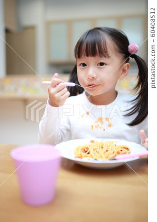意大利面（意大利麵條肉醬育兒育兒教育，吃溢出，嬰幼兒，學齡前兒童，兒童） 60408512