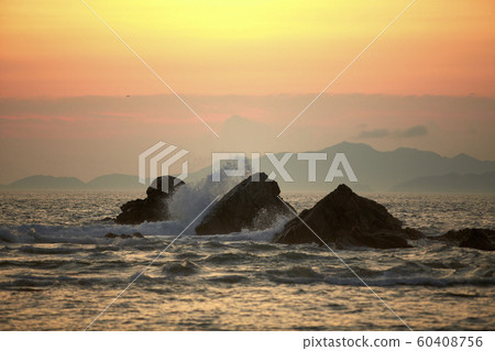 Sisabongbong Island, islands, waves, rocks and waves, spray, 60408756