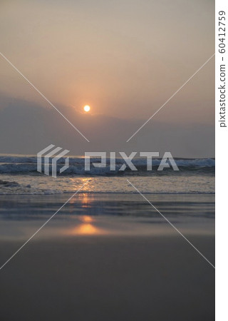 日出 日出 60412759