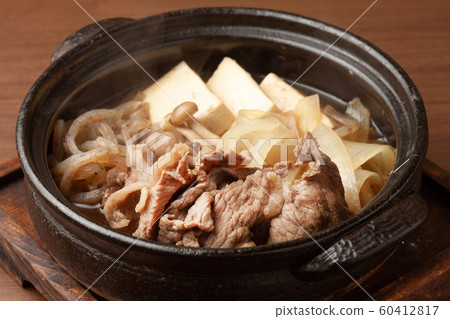 Boiled beef 60412817
