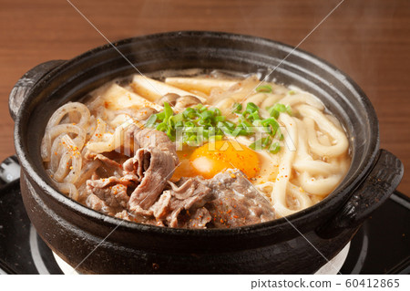Beef suki udon 60412865