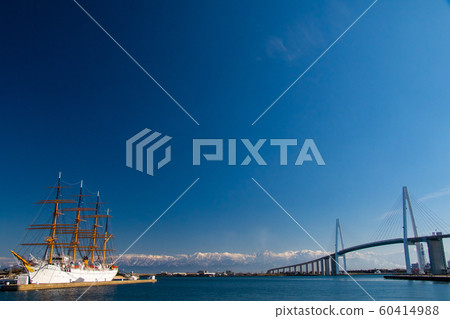 Kaioh Maru, Xinjiang Bridge and Tateyama 60414988