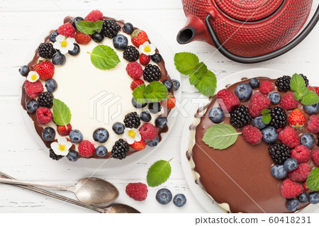 Cheesecake with berries and chocolate 60418231