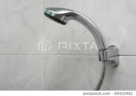 Shower water flowing 60420982