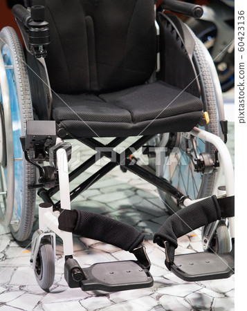 Electric Wheelchair 60423136